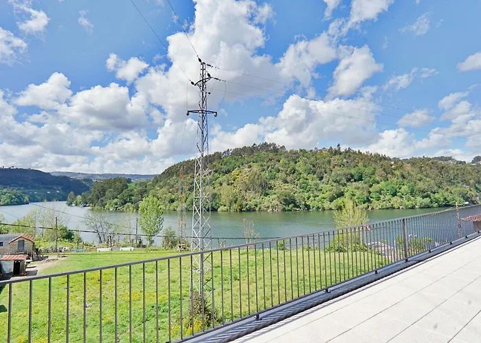 Costa D'ouro Hébergement de vacances Castelo de Paiva